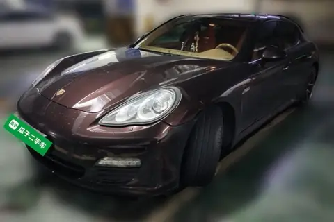 Porsche Panamera 2012