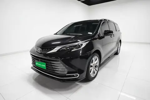 Toyota SIENNA 2025