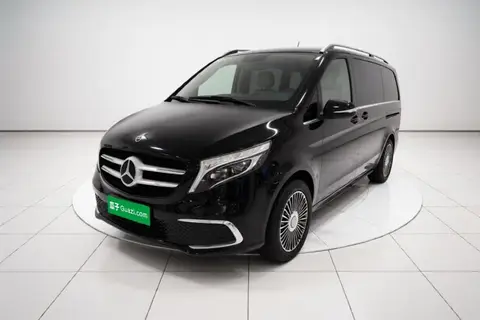 Mercedes-Benz V-Class 2021