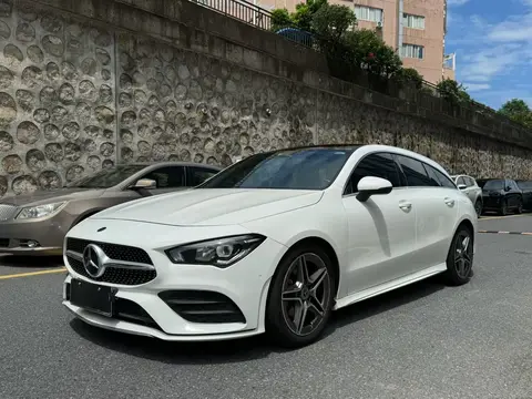 Mercedes-Benz CLA 2022