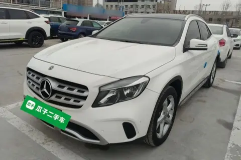 Mercedes-Benz GLA 2019