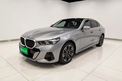 BMW 5 Series 2024