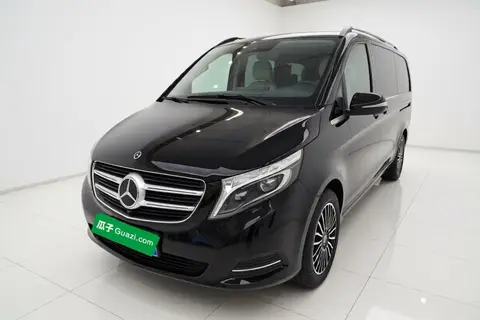 Mercedes-Benz V-Class 2017