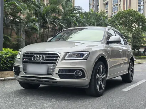 Audi Q5 2015