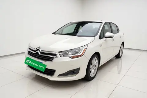 Citroën C4L 2014