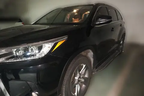 Toyota Highlander 2021