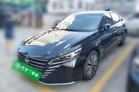 Nissan Teana 2025