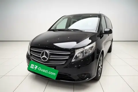 Mercedes-Benz Vito 2023