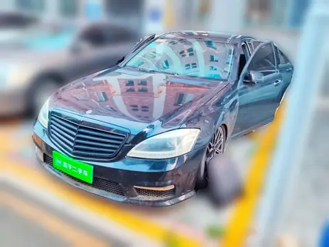 Mercedes-Benz S-Class 2007