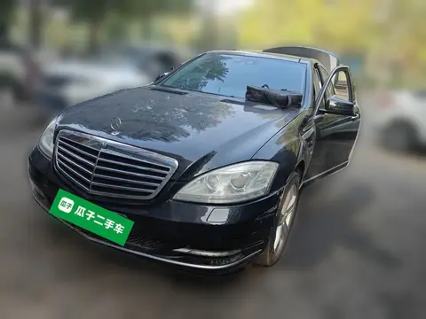 Mercedes-Benz S-Class 2010