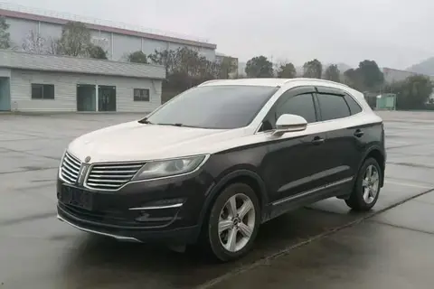 Lincoln MKC 2016