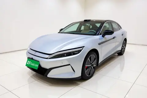 BYD Han L 2025