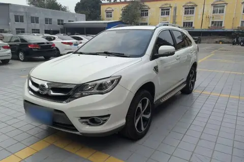 BYD S7 2015