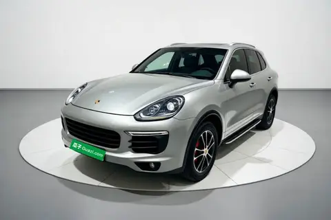 Porsche Cayenne 2016