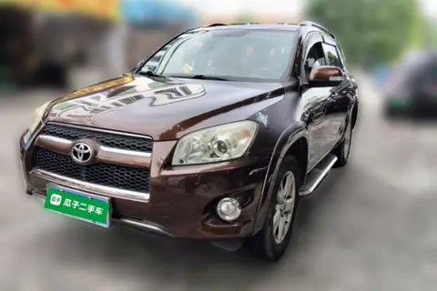 Toyota RAV4 2013