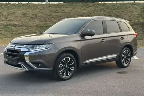 Mitsubishi Outlander 2019