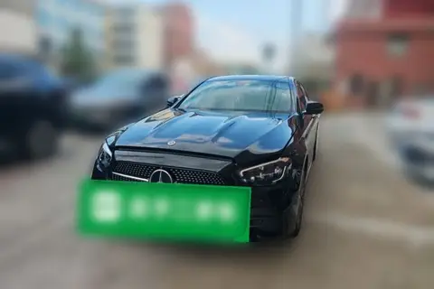 Mercedes-Benz E-Class 2022