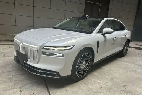 Voyah Passion L 2025