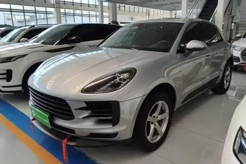 Porsche Macan 2020