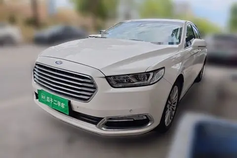 Ford Taurus 2016