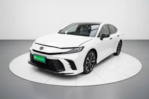 Toyota Camry 2024