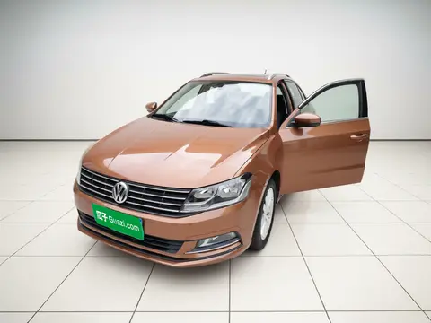 Volkswagen Gran Lavida 2015