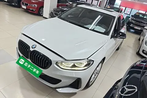 BMW 1 Series 2021