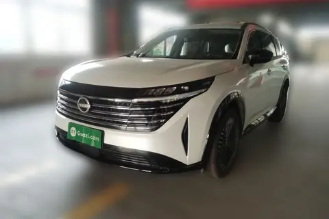Nissan Pathfinder 2024
