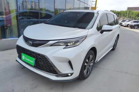 Toyota Granvia 2025