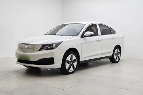 Dongfeng E70 2023