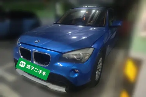 BMW X1 2012 — фото 1