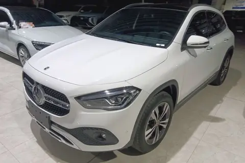 Mercedes-Benz GLA 2021
