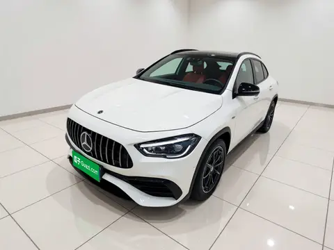 Mercedes-Benz GLA AMG 2021