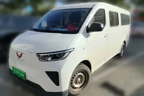 Wuling Yangguang 2024