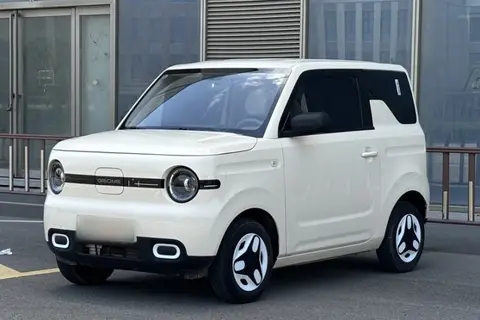 Geely Panda 2025