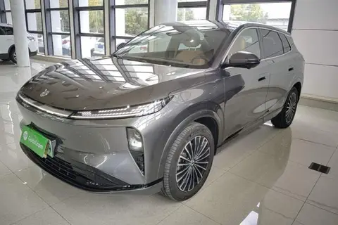 Dongfeng L8 2025