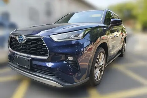 Toyota Highlander 2021