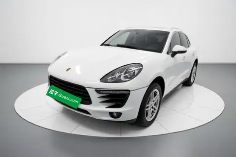Porsche Macan 2016