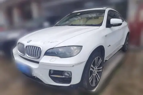 BMW X6 2013