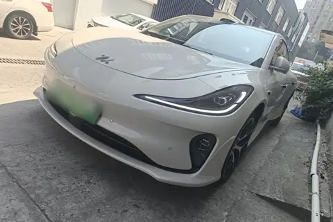 IM Motors L6 2025