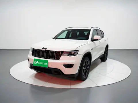 Jeep Grand Cherokee 2016