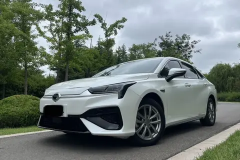 GAC Aion S 2024