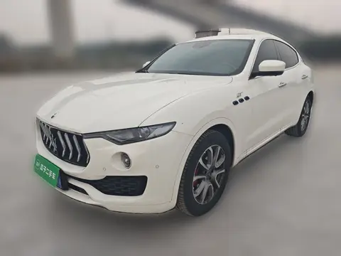 Maserati Levante 2022