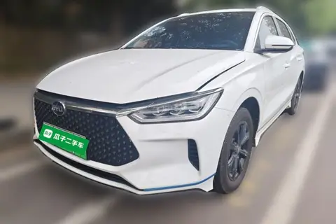 BYD e2 2019