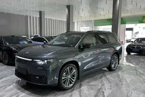Leapmotor C16 2025