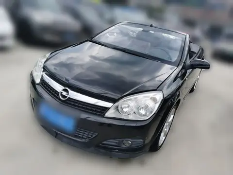 Opel Astra 2010
