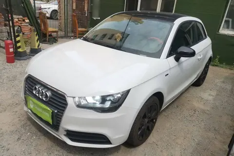 Audi A1 2015