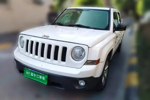 Jeep Patriot 2012