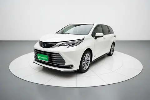 Toyota SIENNA 2023