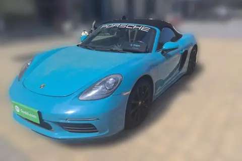 Porsche 718 2016